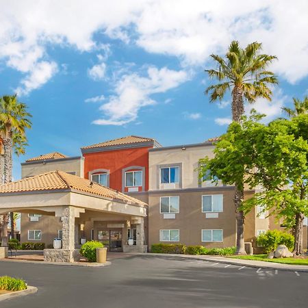 Best Western Plus Villa Del Lago Inn Patterson Eksteriør billede