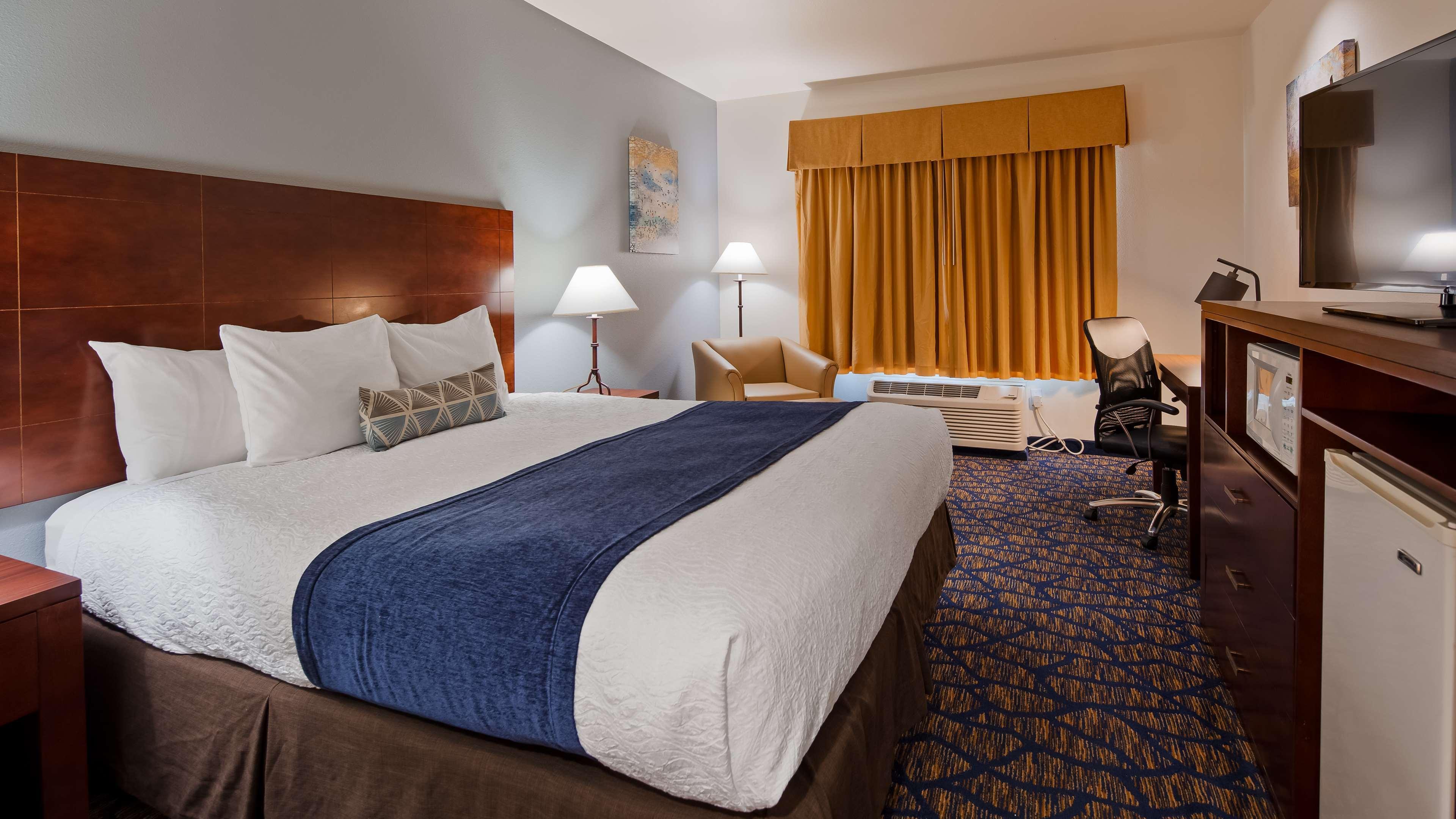 Best Western Plus Villa Del Lago Inn Patterson Eksteriør billede