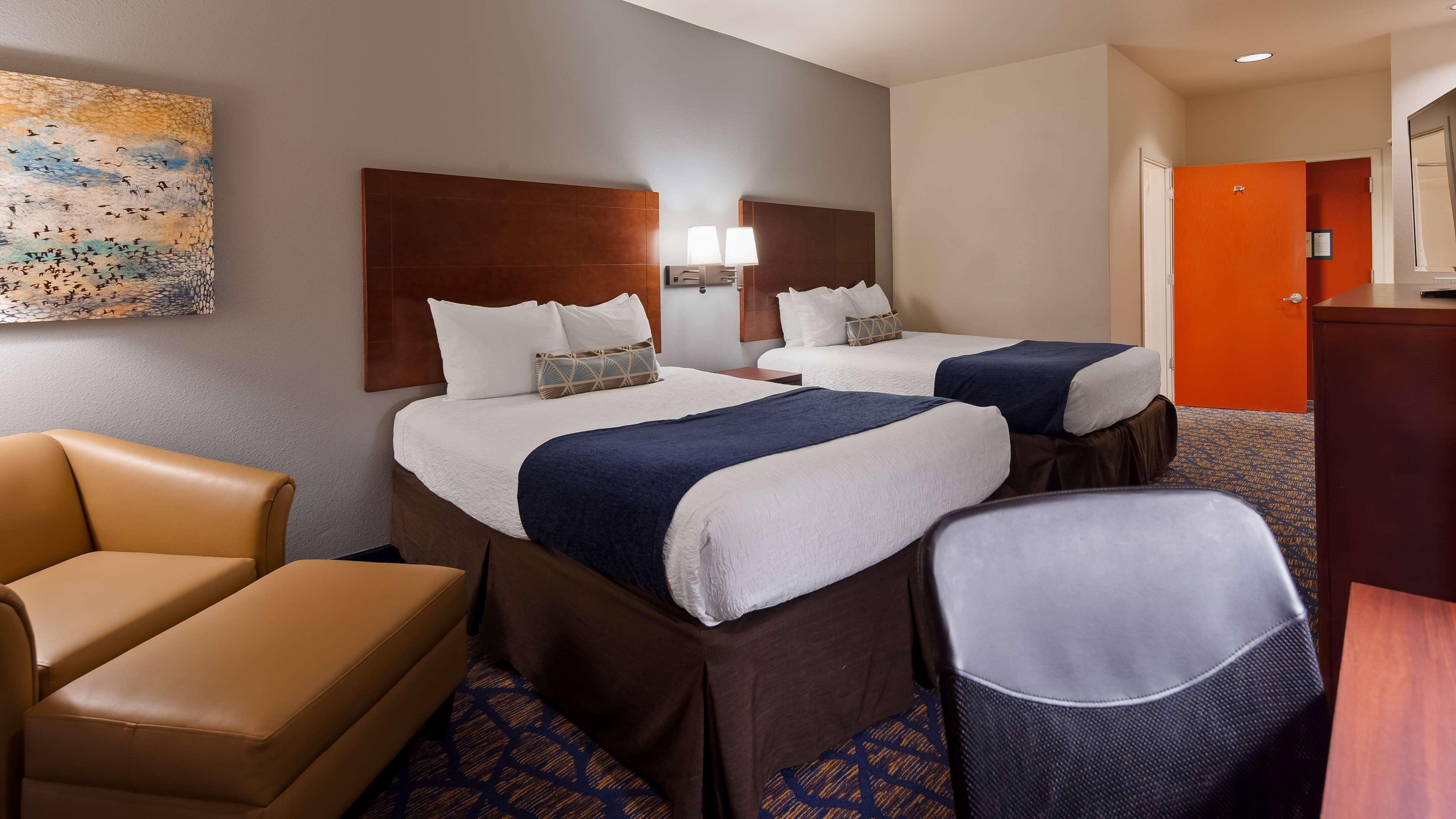Best Western Plus Villa Del Lago Inn Patterson Eksteriør billede