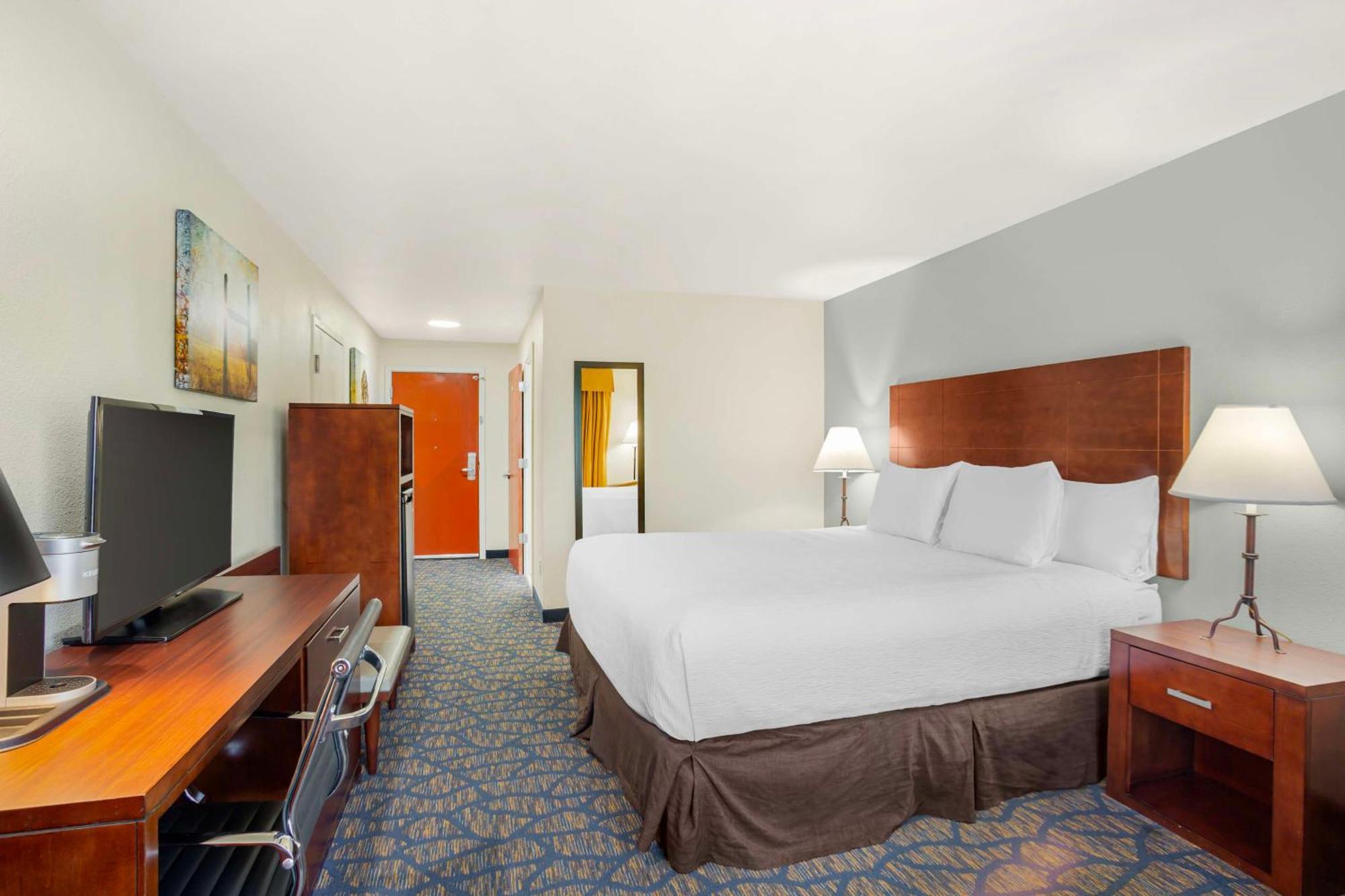 Best Western Plus Villa Del Lago Inn Patterson Eksteriør billede