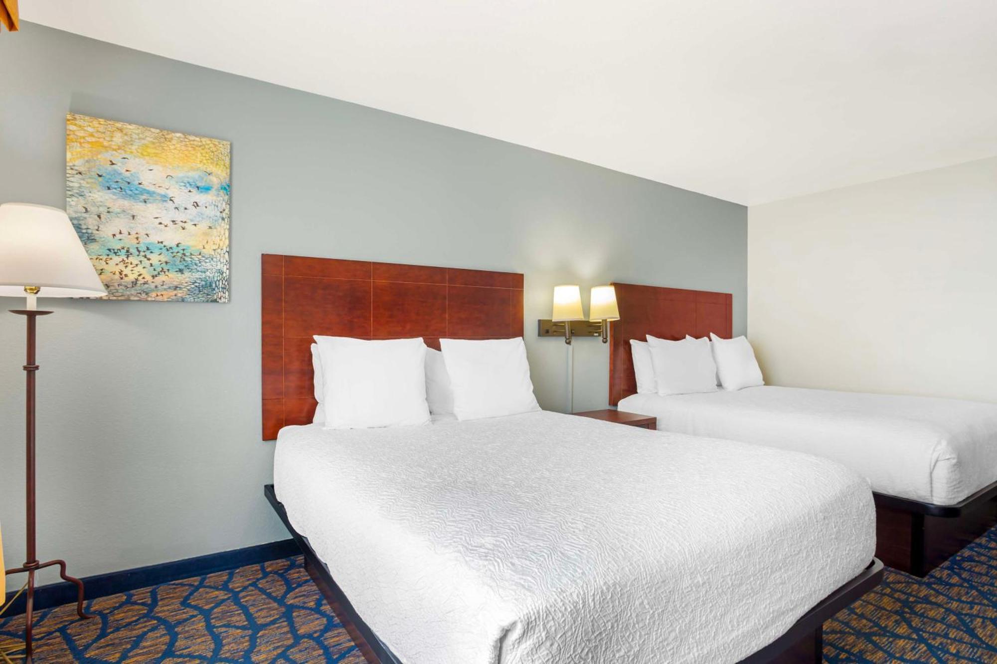 Best Western Plus Villa Del Lago Inn Patterson Eksteriør billede
