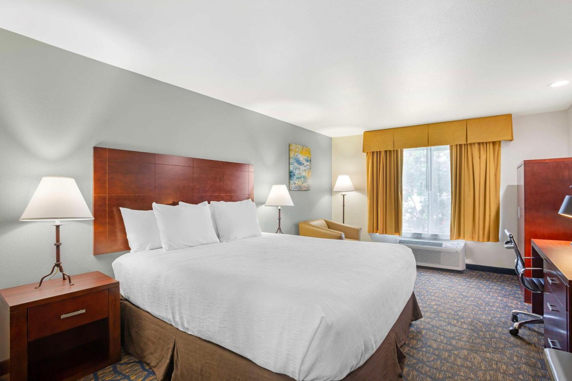 Best Western Plus Villa Del Lago Inn Patterson Eksteriør billede