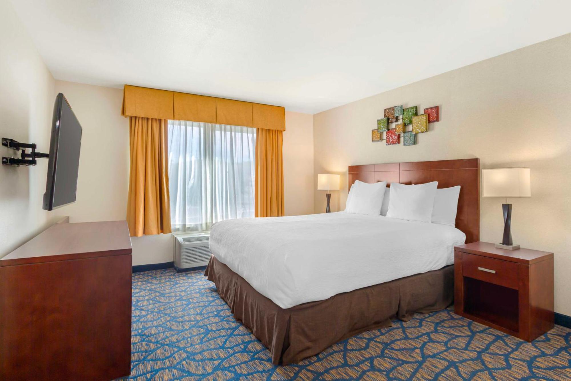 Best Western Plus Villa Del Lago Inn Patterson Eksteriør billede