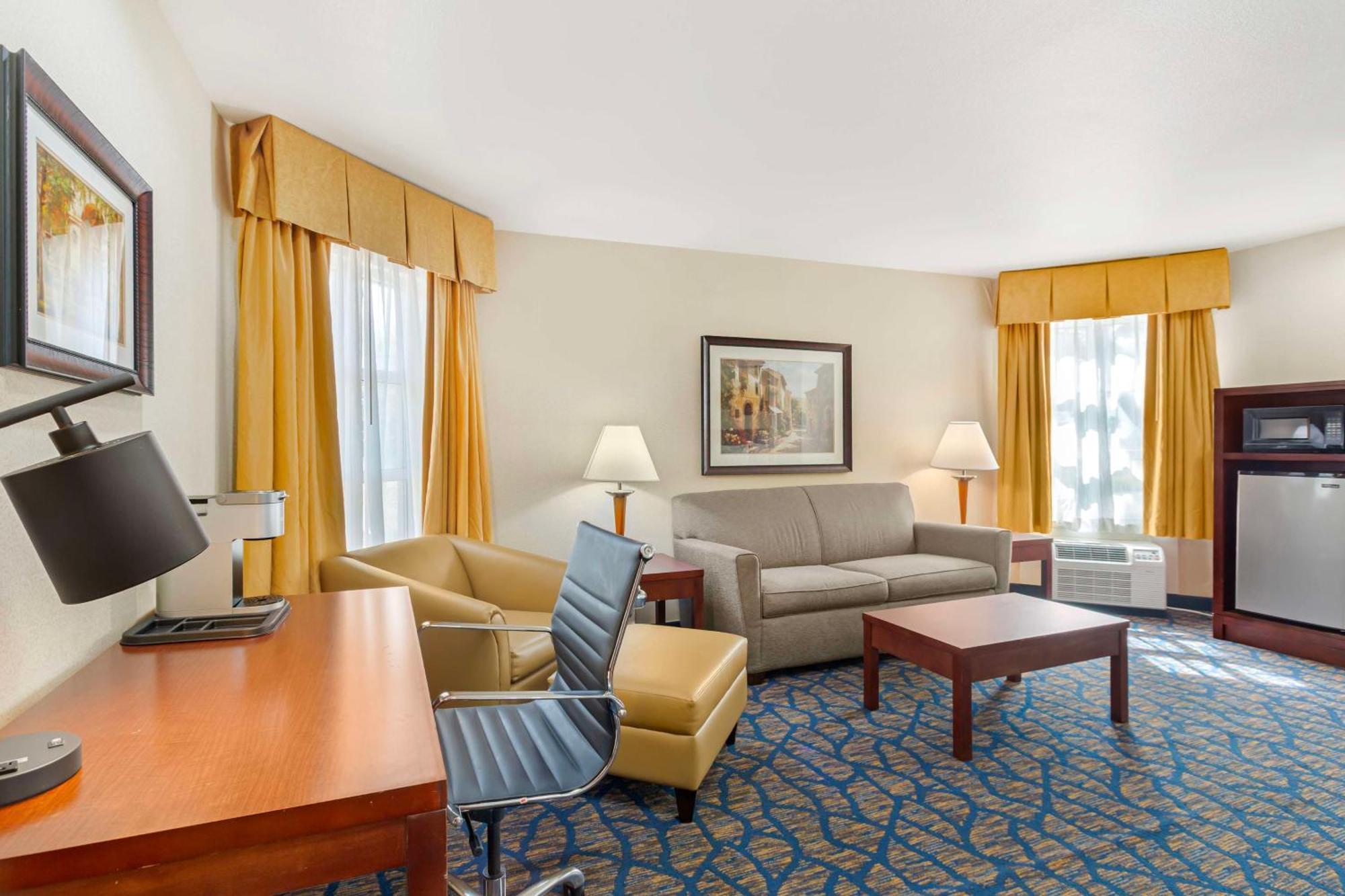 Best Western Plus Villa Del Lago Inn Patterson Eksteriør billede